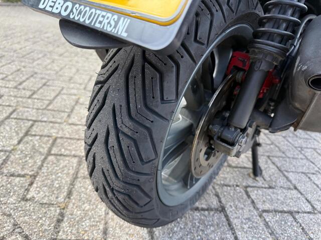 Piaggio Scooter 300 MP3 Yourban Vaste prijs niet