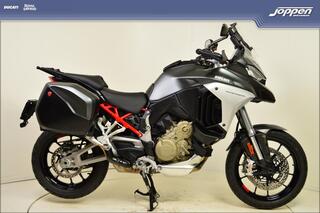 Ducati Multistrada V4 S