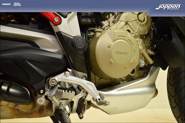 Ducati Multistrada V4 S
