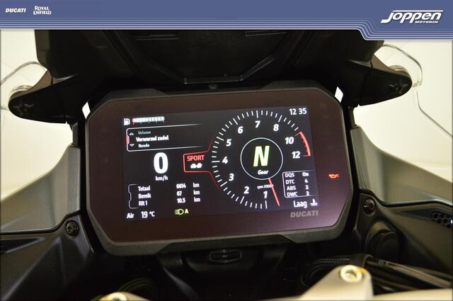 Ducati Multistrada V4 S