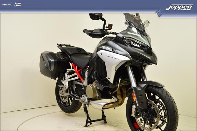 Ducati Multistrada V4 S