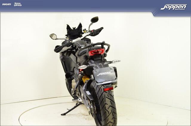 Ducati Multistrada V4 S