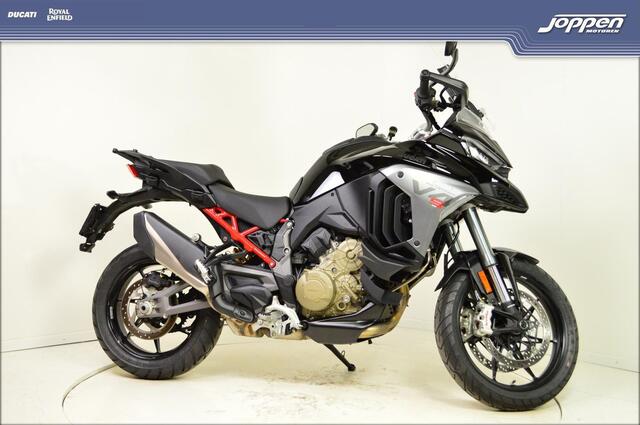 Ducati Multistrada V4 S