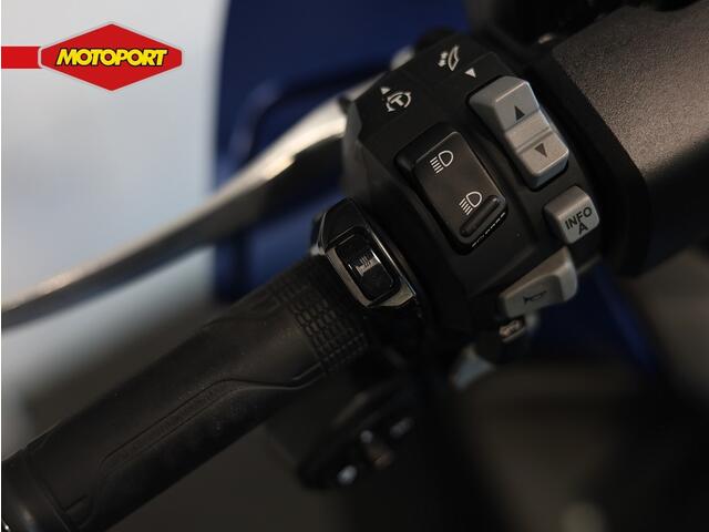 Honda Forza 350 Smartphone Voice Control Syste