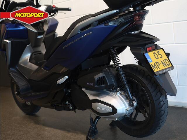 Honda Forza 350 Smartphone Voice Control Syste