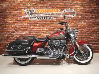 Harley Davidson FLHRC Road King Classic 1580
