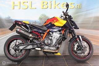 KTM 890 Duke R ABS