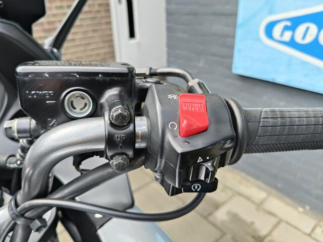 Honda Tour CBF 600 SA zgan bagster zadel handv