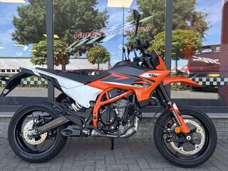 KTM 125 SMC R