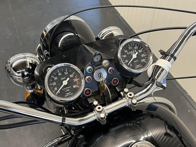 Moto Guzzi V 7 SPECIAL
