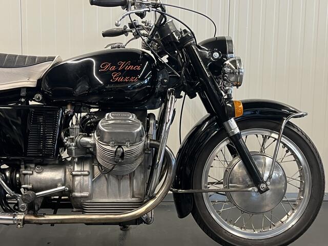 Moto Guzzi V 7 SPECIAL
