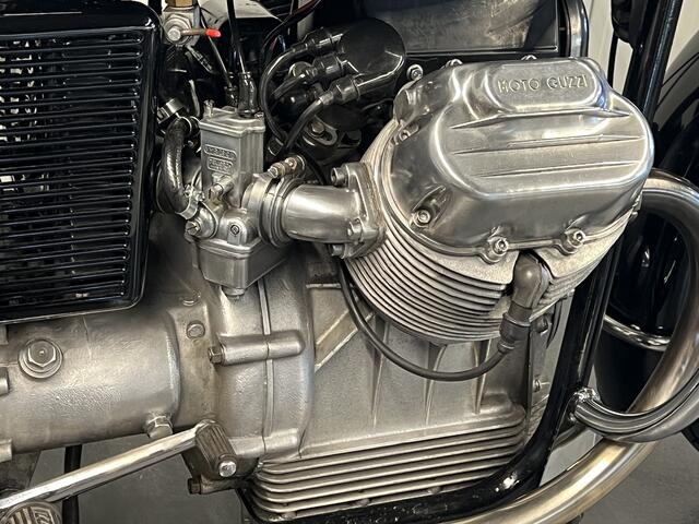 Moto Guzzi V 7 SPECIAL