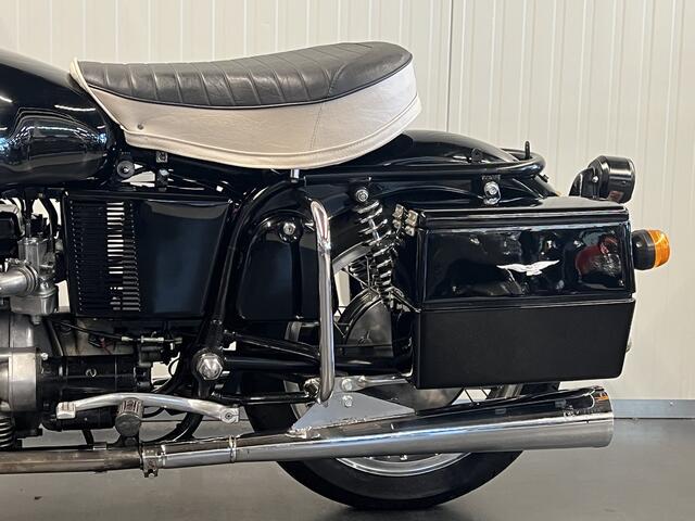 Moto Guzzi V 7 SPECIAL