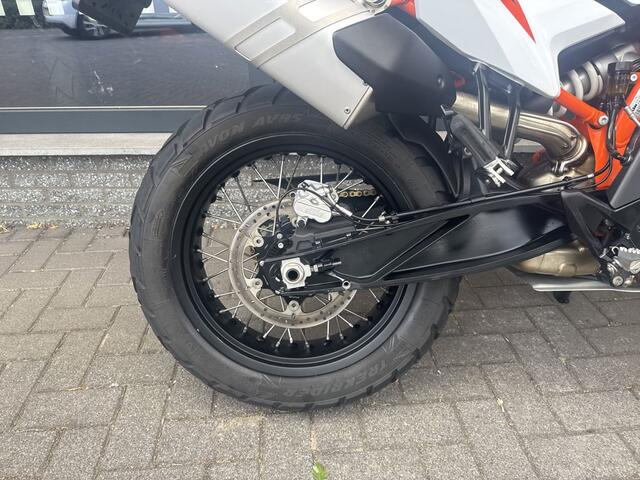 KTM 890 ADVENTURE R