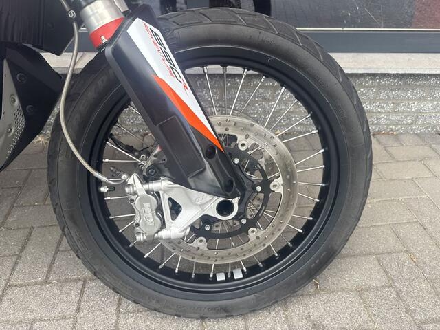 KTM 890 ADVENTURE R