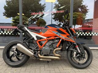 KTM 1290 SUPER DUKE R