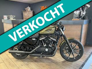 Harley Davidson XL 883 N Iron Sportster Vance & Hines AB