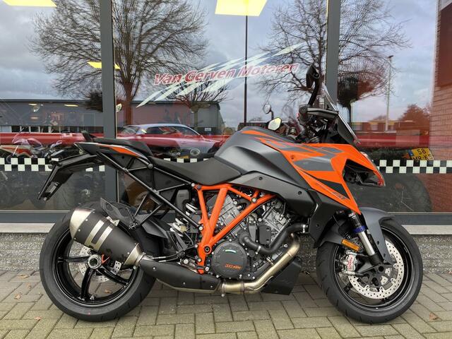 KTM 1290 SUPERDUKE GT