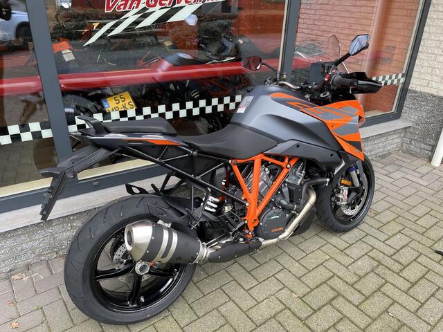 KTM 1290 SUPERDUKE GT