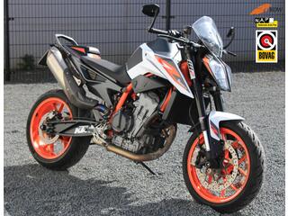KTM 890 Duke R ABS