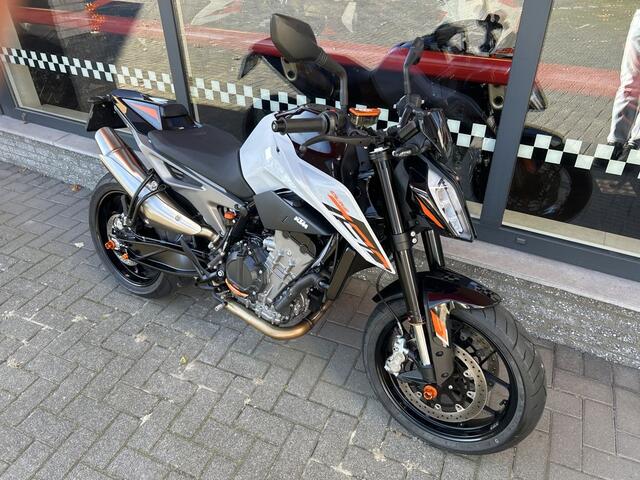 KTM 790 DUKE