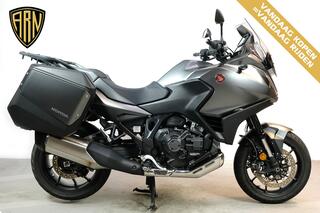 Honda NT 1100 DCT