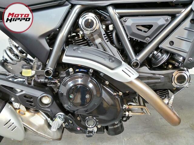 Ducati Scrambler ICON DARK