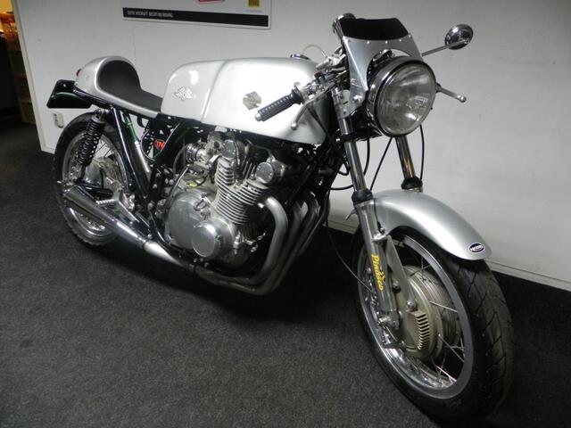 Suzuki GS 750 Caf�racer