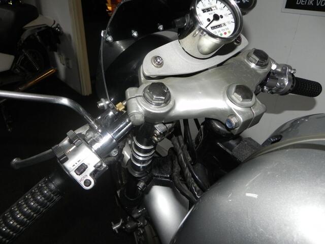 Suzuki GS 750 Caf�racer
