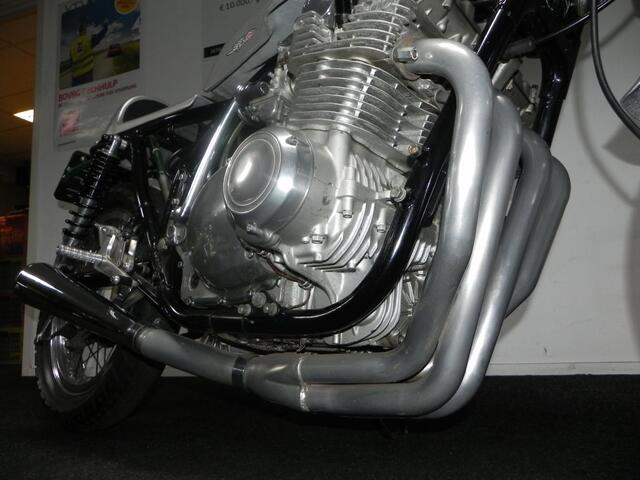 Suzuki GS 750 Caf�racer