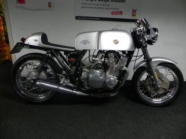 Suzuki GS 750 Caf�racer