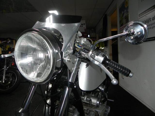 Suzuki GS 750 Caf�racer