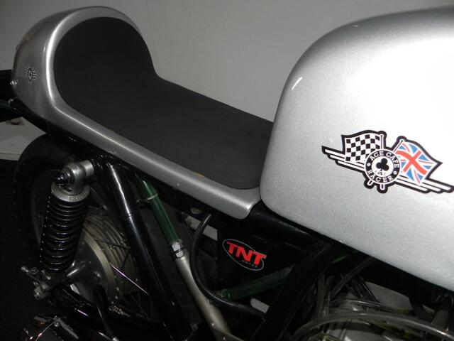 Suzuki GS 750 Caf�racer