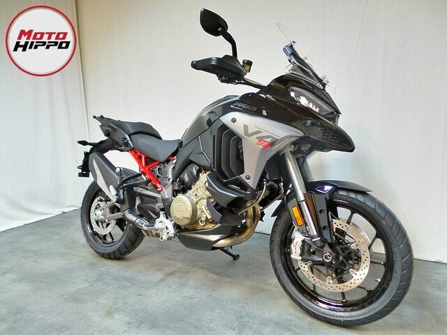 Ducati Multistrada V4 S