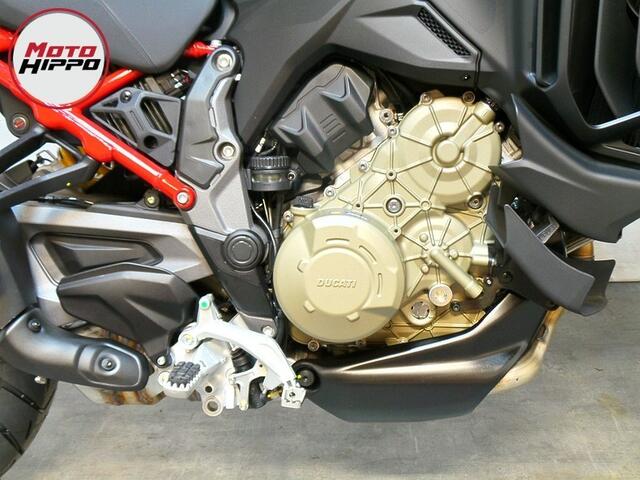 Ducati Multistrada V4 S