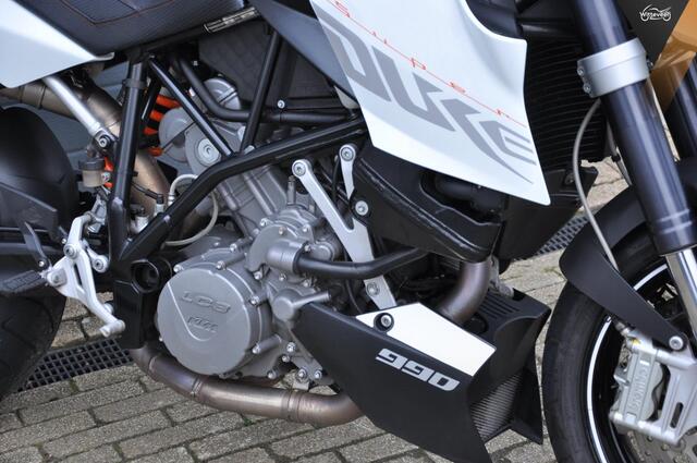 KTM 990 SuperDuke Zeer nette motor