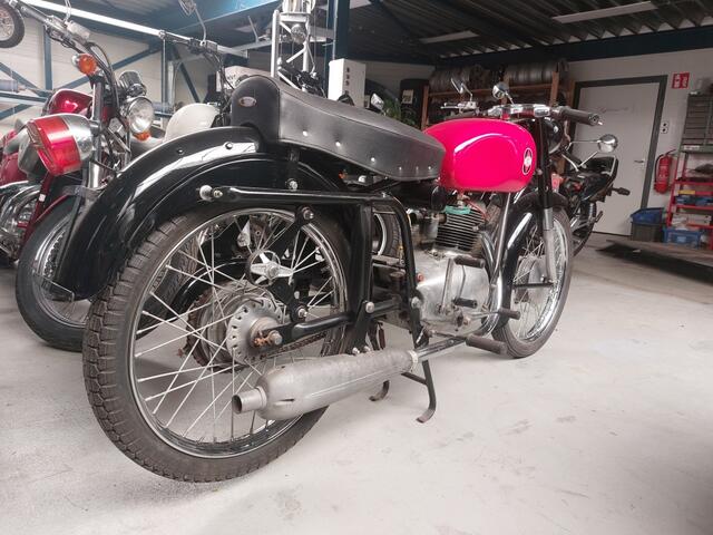 Gilera 150 Gran Turismo