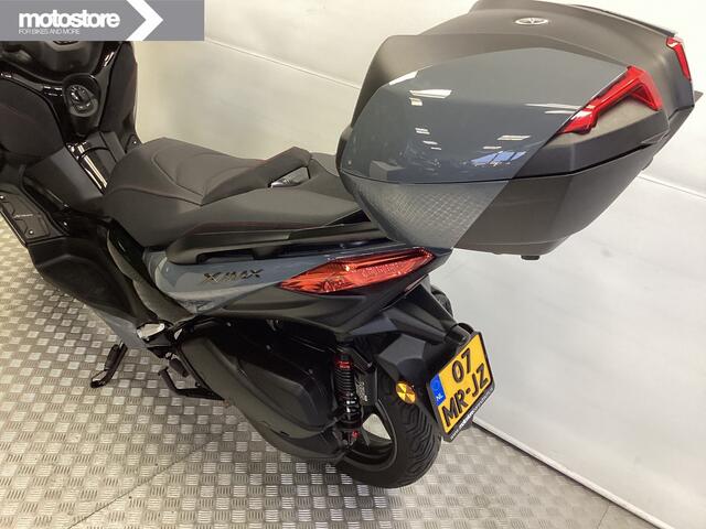 Yamaha X-MAX 300 TECH MAX