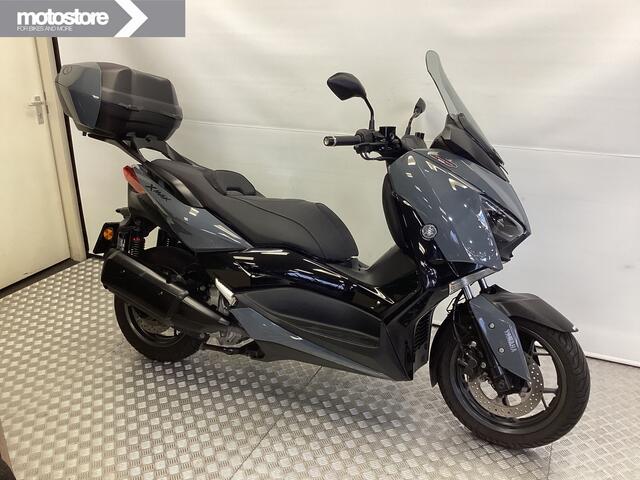 Yamaha X-MAX 300 TECH MAX