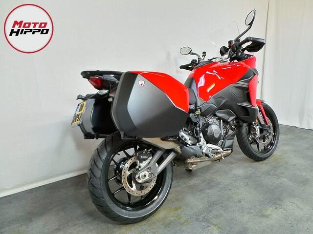 Ducati Multistrada V2 S