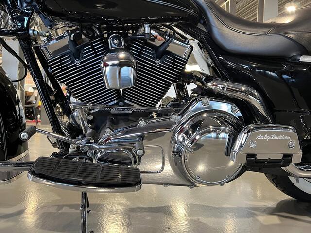 Harley Davidson Tour 96 FLHRC Road King Classic