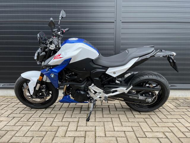BMW F 900 R Stijlvariant Sport Verlaagd