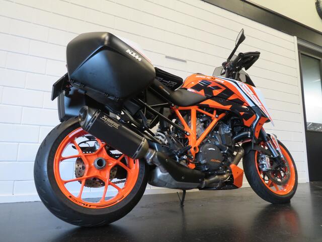 KTM KTM 1290 SUPERDUKE GT TECKPACK AKRA