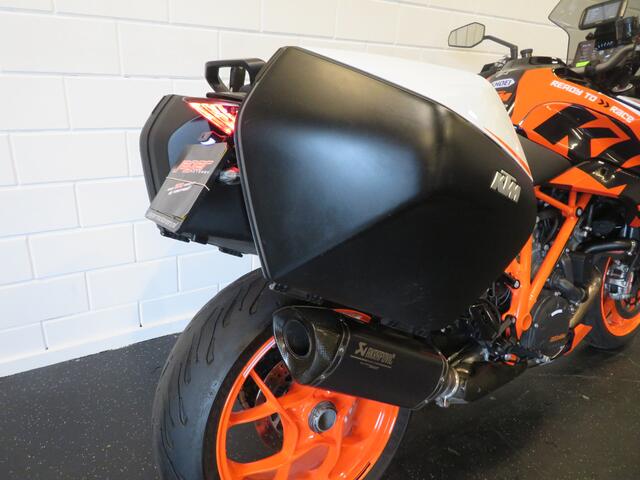 KTM KTM 1290 SUPERDUKE GT TECKPACK AKRA