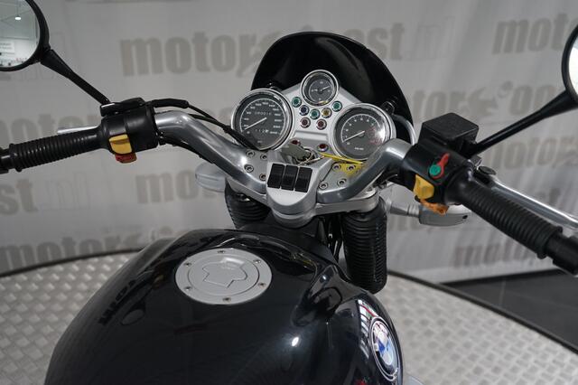 BMW R1100r