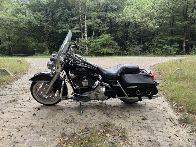 Harley Davidson 88 FLHRCI Road King Classic Origineel NL