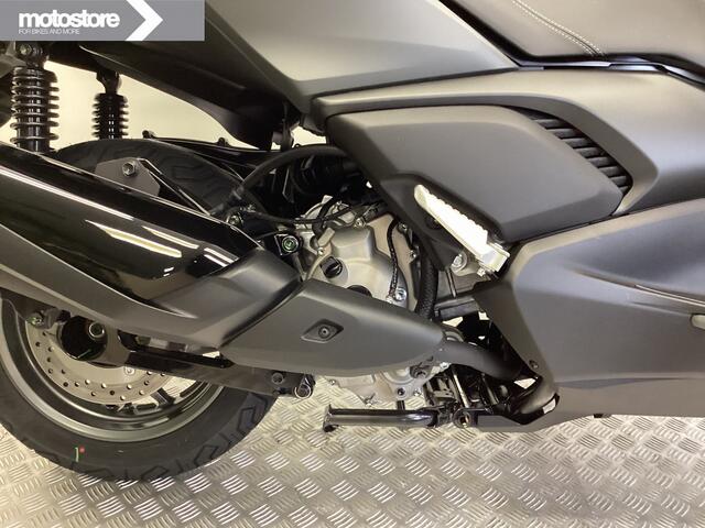 Yamaha X-MAX 300 ABS
