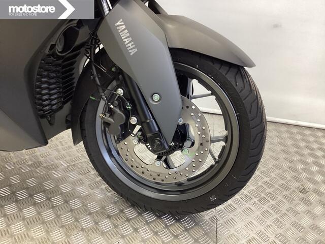 Yamaha X-MAX 300 ABS