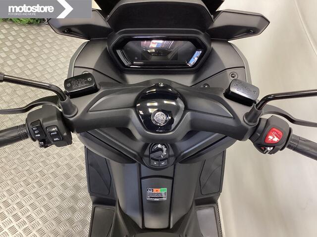 Yamaha X-MAX 300 ABS