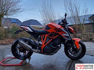 KTM 1290 SuperDuke R
